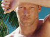 A Little Beefcake -- Free Sexy screensavers -- Yahoo! Greetings screensavers