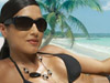 Beach Babes -- Free Sexy screensavers -- Yahoo! Greetings screensavers